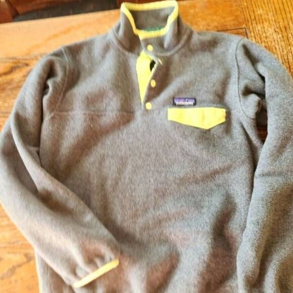 Patagonia Women's Lightweight Synchilla  Snap-T Pullover in grey/green sz XS - Picture 2 of 4
